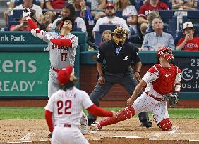 Baseball: Angels vs. Phillies