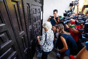 Luis Rubiales' Mother On Hunger Strike Over Kiss Row - Granada