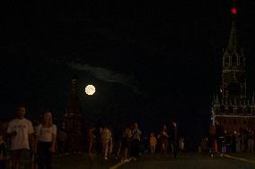 RUSSIA-MOSCOW-FULL MOON