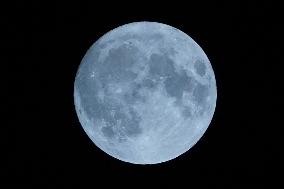 Super Blue Moon Rises Over Ajmer - Rajasthan