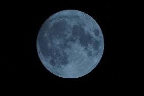 Super Blue Moon Rises Over Ajmer - Rajasthan