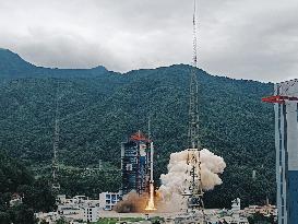 (EyesonSci) CHINA-XICHANG-SATELLITES-LAUNCH (CN)