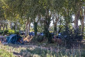 Law Enforcement Secures The A69 Motorway Construction Site - Vendine