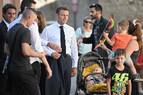 President Macron During A Trip On Vocational High School Reform - Baumes-De-Venise