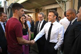President Macron During A Trip On Vocational High School Reform - Baumes-De-Venise
