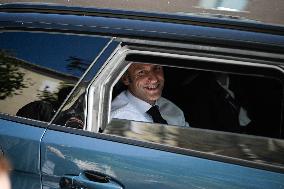 President Macron During A Trip On Vocational High School Reform - Baumes-De-Venise