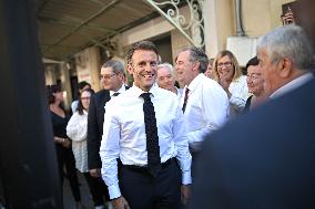 President Macron During A Trip On Vocational High School Reform - Baumes-De-Venise