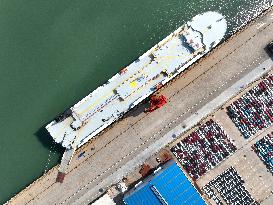 Vehicles Export in Lianyungang Port