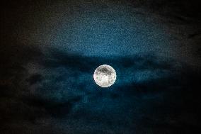 Blue Moon In The Netherlands.