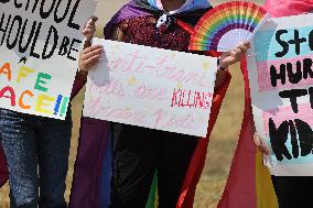 Pro-LGBT Demonstrators Protest New Katy ISD Gender Identity Policy