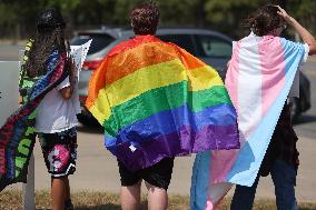 Pro-LGBT Demonstrators Protest New Katy ISD Gender Identity Policy