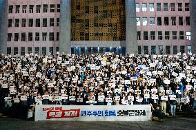 Candlelight Vigil To Condemn Yoon Suk-Yeol Government