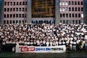 Candlelight Vigil To Condemn Yoon Suk-Yeol Government