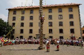 Ritual Ceremony Of Voladores Of Mexico