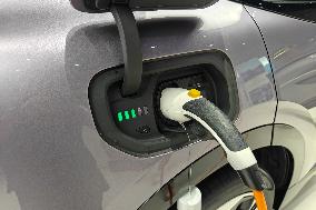 Customers Experience HiPhi Electric Vehicles in Shanghai