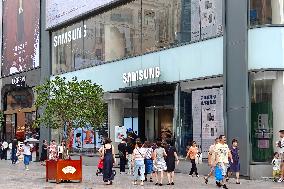 Samsung Flagship Store in Shanghai