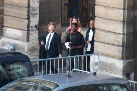 MHD Arrives At The Court - Paris