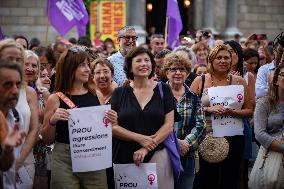 Women Rally Over Kiss Row - Barcelona