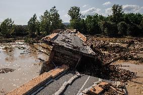 Three Dead And Three Missing After Torrential Rain - Spain