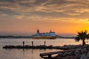 A Corsica Ferries Boat Arrives At Sunset - Toulon