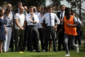 President Macron Visits Daniel-Argote Middle School - Orthez