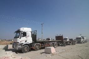 MIDEAST-GAZA-RAFAH-GOODS-EXPORTING-SUSPENSION