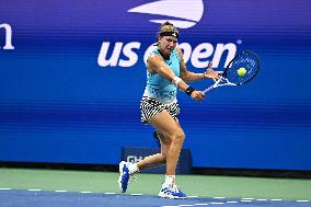 US Open - Quarter Final Muchova v Cirstea