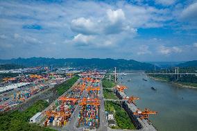 Guoyuan Port Trade Growth in Chongqing