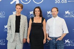 Venice - En Attendant La Nuit Photocall