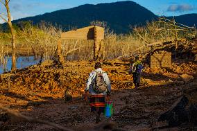 Due To The Extremely Dry Weather, The Moragahakanda Reservoir Has Dried Up, And The Old Ruins Have Been Exposed.