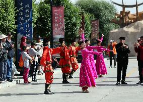 CHINA-XINJIANG-TAXKORGAN-TOURIST SERVICE (CN)