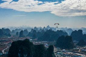 (EnchantingGuangxi)CHINA-GUANGXI-GUILIN-OUTDOOR SPORTS (CN)