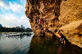 (EnchantingGuangxi)CHINA-GUANGXI-GUILIN-OUTDOOR SPORTS (CN)