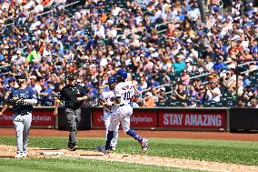 Seattle Mariners Vs. New York Mets