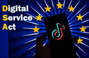 EU - Digital Service Act - Social Media - Photo Illustration