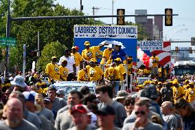 Thousands Participate in AFL-CIOs annual Tri-State Labor Day Parade in Philadelphia, PA