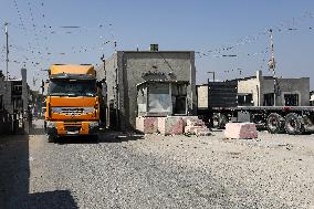 Palestinian Trucks In Front Of The Kerem Shalom Commercial Crossing, In Gaza Strip