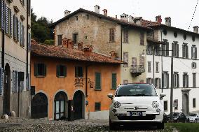 Daily Life And Economy In Bergamo