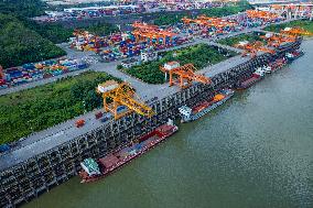 Guoyuan Port Trade Growth in Chongqing