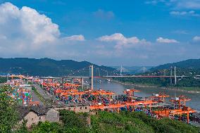 Guoyuan Port Trade Growth in Chongqing