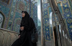 Iranian Muslims Commemorate Arbain