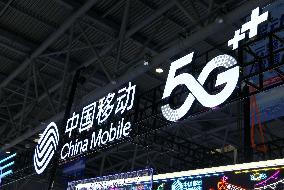 2023 H1 China Mobile Income Growth