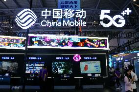 2023 H1 China Mobile Income Growth