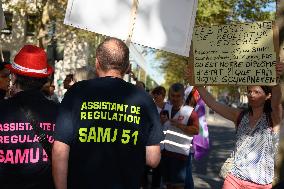 Medical Regulation Assistants Protest In Front Of The Ministry Of Health - Paris