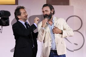 Venice - Daaaaaali! Premiere