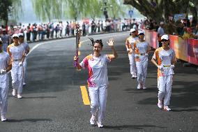 (SP)CHINA-HANGZHOU-ASIAN GAMES-TORCH RELAY (CN)