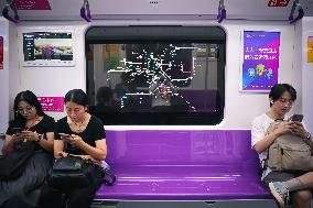 (SP)CHINA-HANGZHOU-19TH ASIAN GAMES-SUBWAY TRAIN (CN)