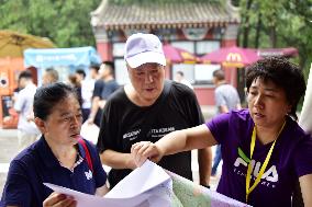 The Temple of Earth Book Market in Beijing