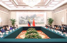 CHINA-BEIJING-HAN ZHENG-VENEZUELAN VP-MEETING (CN)