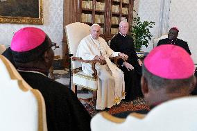Pope Francis Meets Zimbabwean Bishops - Vatican